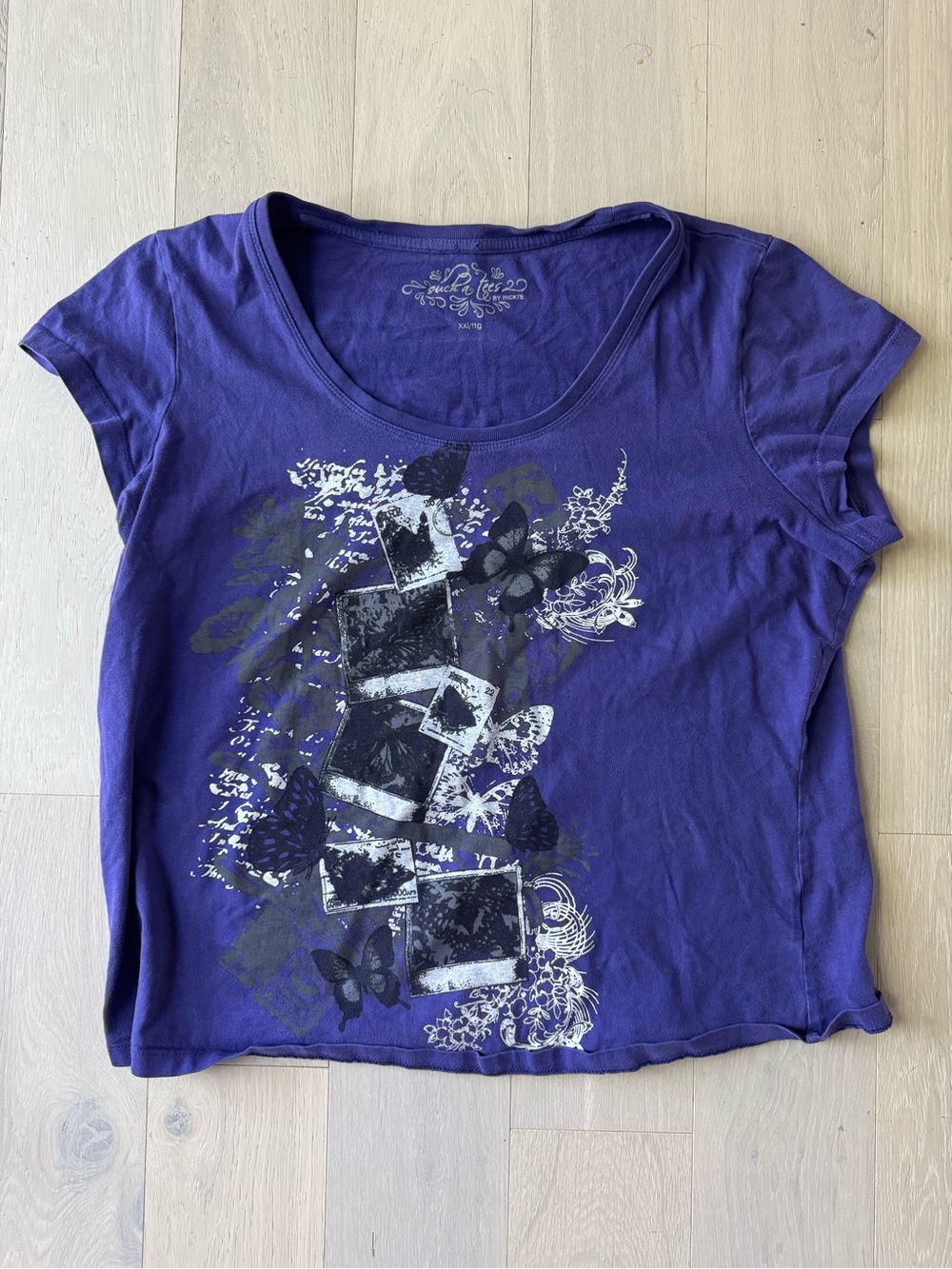 ricki’s purple graphic scoop neck tee